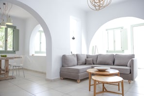 Living area - Pylaia Boutique Hotel & Spa (Astypalaia)