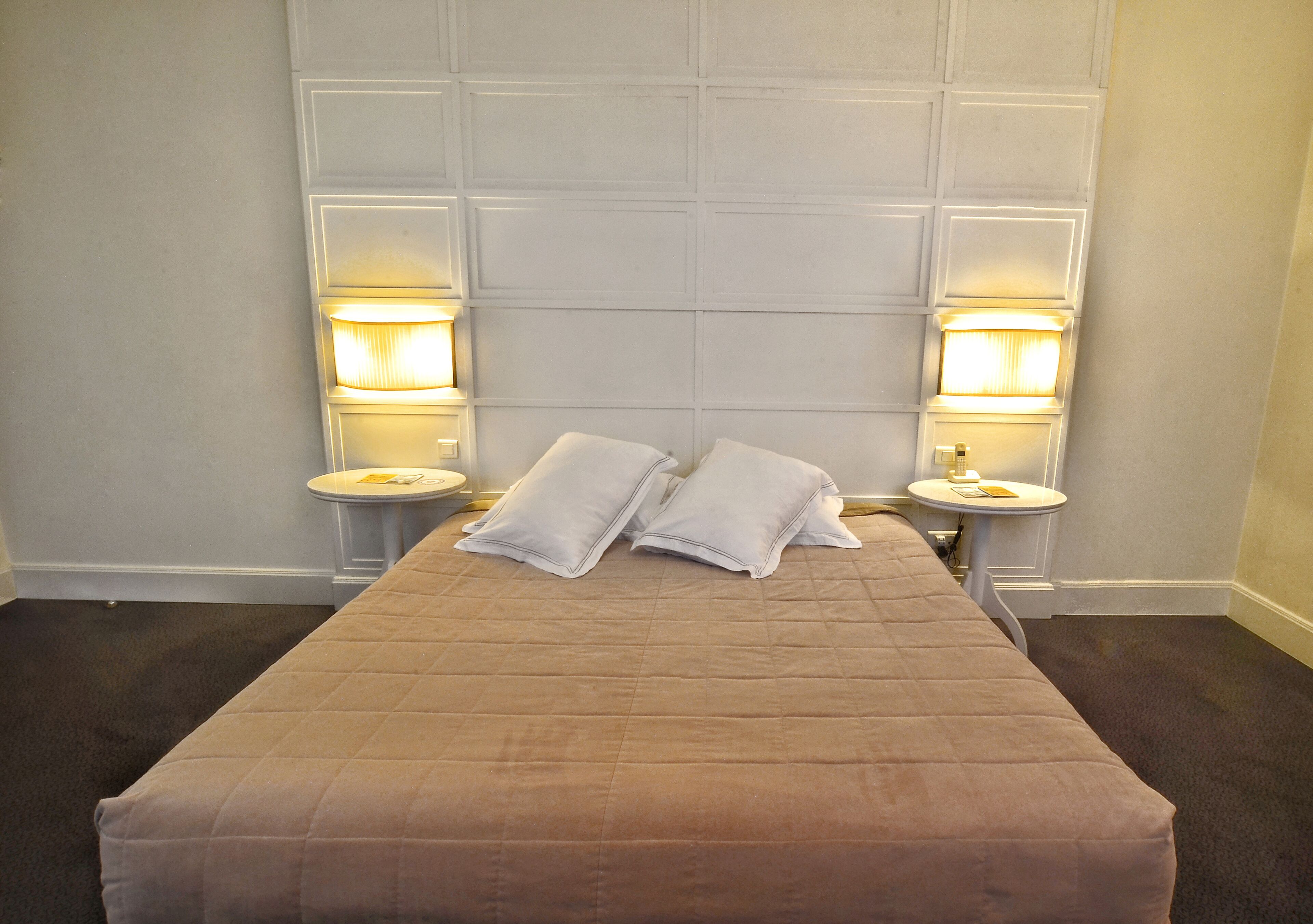 luxury room | 1 bedroom, minibar, in-room safe, individually decorated