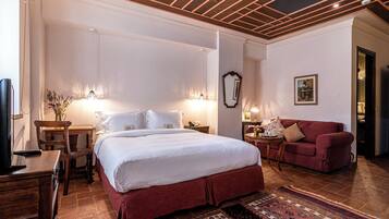 Kahden hengen classic-huone, 1 suuri parisänky, tupakointi kielletty, vuoristonäköala (2 People) | 1 makuuhuone, ylelliset vuodevaatteet, untuvapeitot