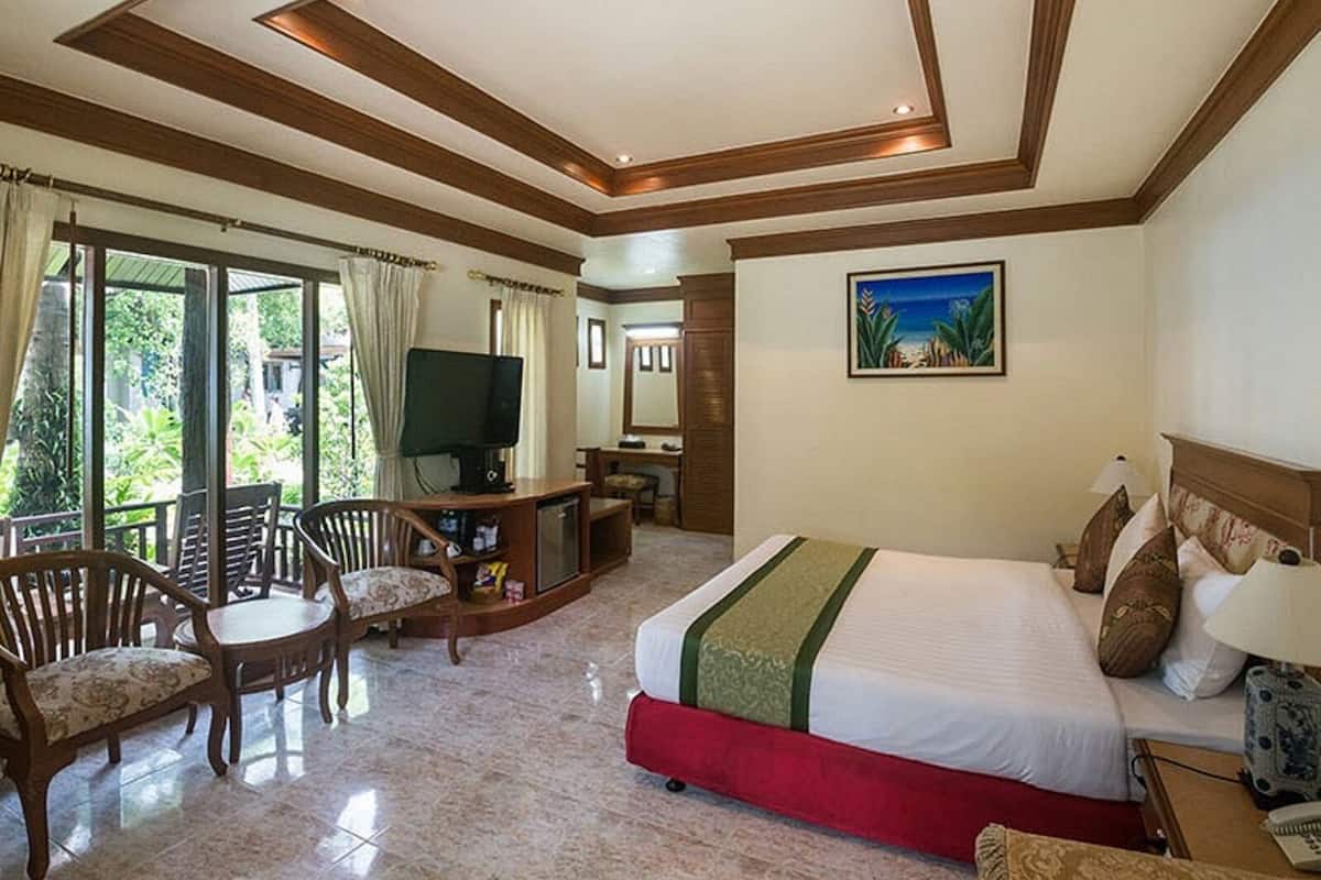 1 bedroom, in-room safe, blackout drapes, soundproofing