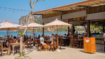 Breakfast, lunch, dinner served; beach views