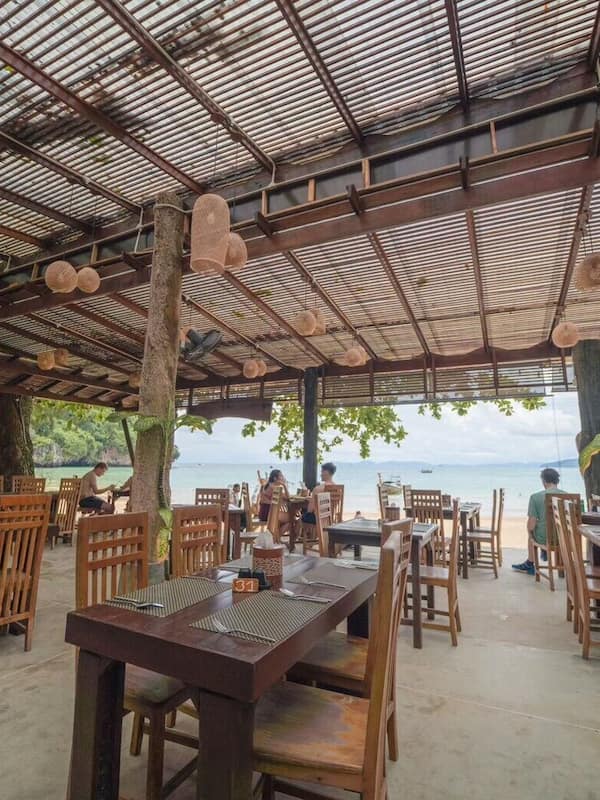 Breakfast, lunch, dinner served; beach views