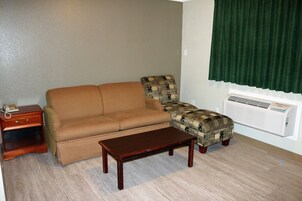Deluxe Room, 2 Queen Beds | Iron/ironing board, free WiFi, bed sheets