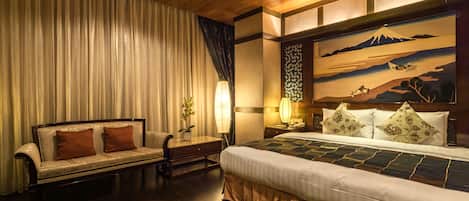 Superior Double Room | In-room safe, individually decorated, desk, blackout drapes
