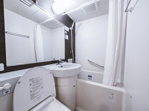 Tina con regadera, tina profunda, amenidades de baño gratuitas 