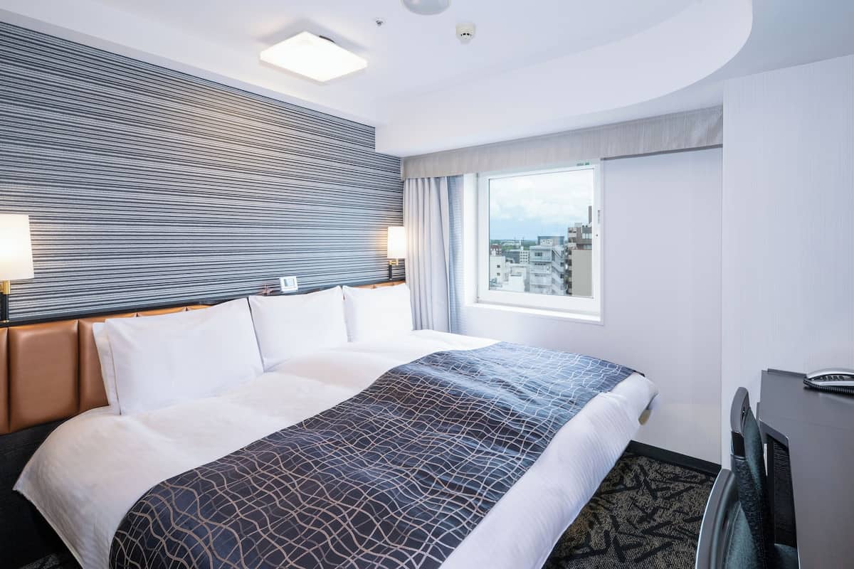 High Floor View Family Twin Room - Non-Smoking | Down comforters, desk, blackout drapes, iron/ironing board (on request)