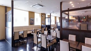 お食事