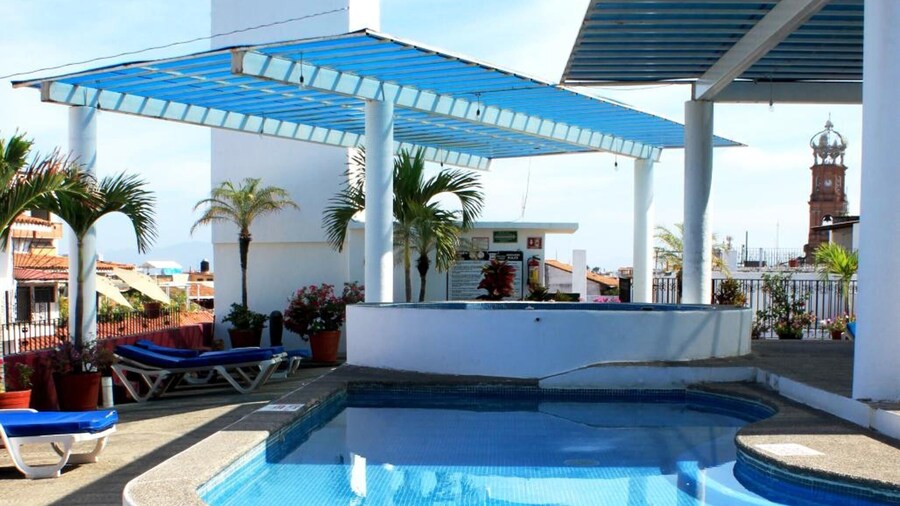 Suites Plaza del Rio - Family Hotel Malecon Centro