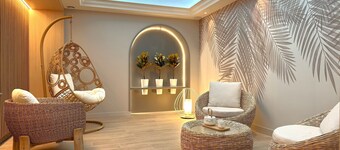 Brit Hotel Piscine & Spa - Fougères