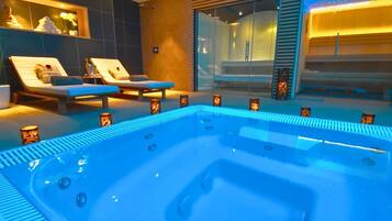 Sauna, bain à remous, hammam