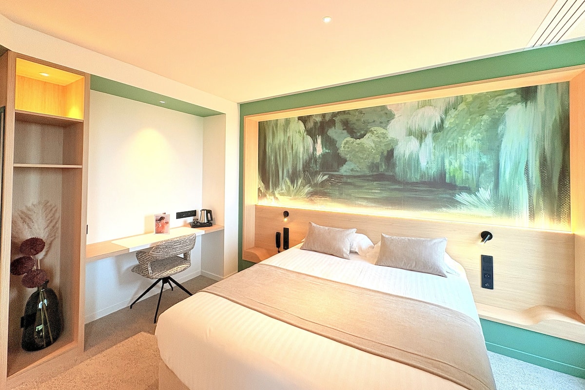 Superior Room | Premium bedding, desk, blackout curtains, soundproofing