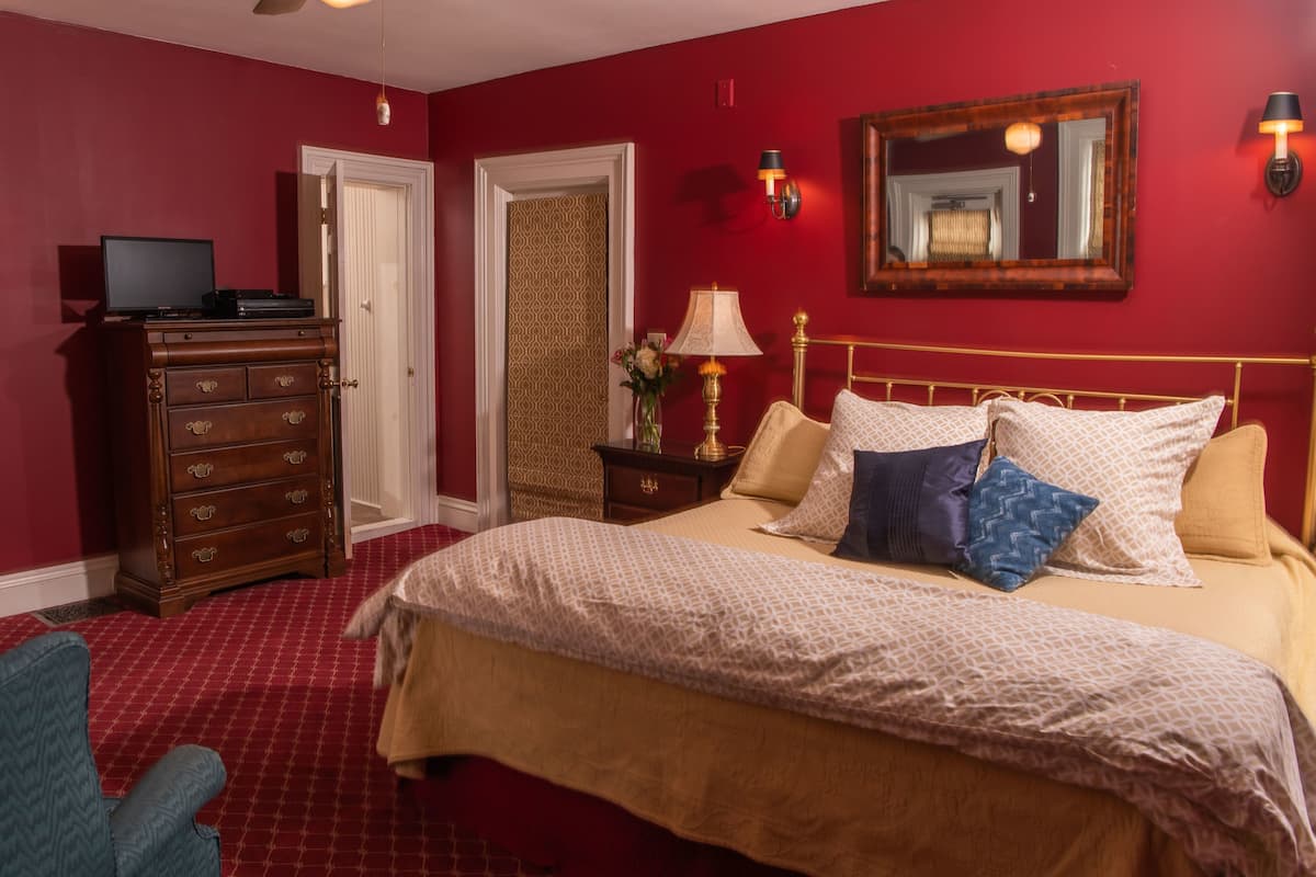 Superior Double Room Single Use, 1 King Bed, Fireplace, Ground Floor | Egyptian cotton sheets, premium bedding, down duvets, blackout curtains