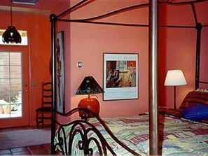 Suite, 1 King Bed, Jetted Tub, Courtyard Area | 1 bedroom, free WiFi - Cactus Cove (Tucson)