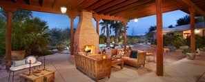 Terrace/patio - Cactus Cove (Tucson)