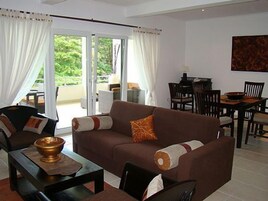 Duplex, 2 Bedrooms | Living room | LCD TV