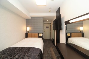 Double Room, 1 Large Single Bed, Non Smoking | Down duvets, desk, blackout curtains, free WiFi - APA Hotel Kyoto Ekimae Chuoguchi (Kyoto)