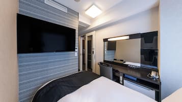 Premium bedding, down comforters, desk, blackout drapes