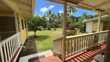 #08 Standard Cottage, 1 Queen Bed, Private Bathroom, Garden View | 1 bedroom, premium bedding, free WiFi, bed sheets