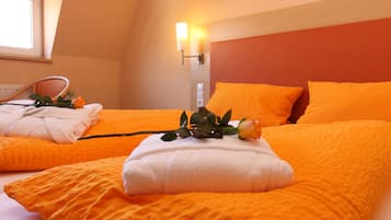 Double Room (Mediterran) | Hypo-allergenic bedding, in-room safe, desk, soundproofing