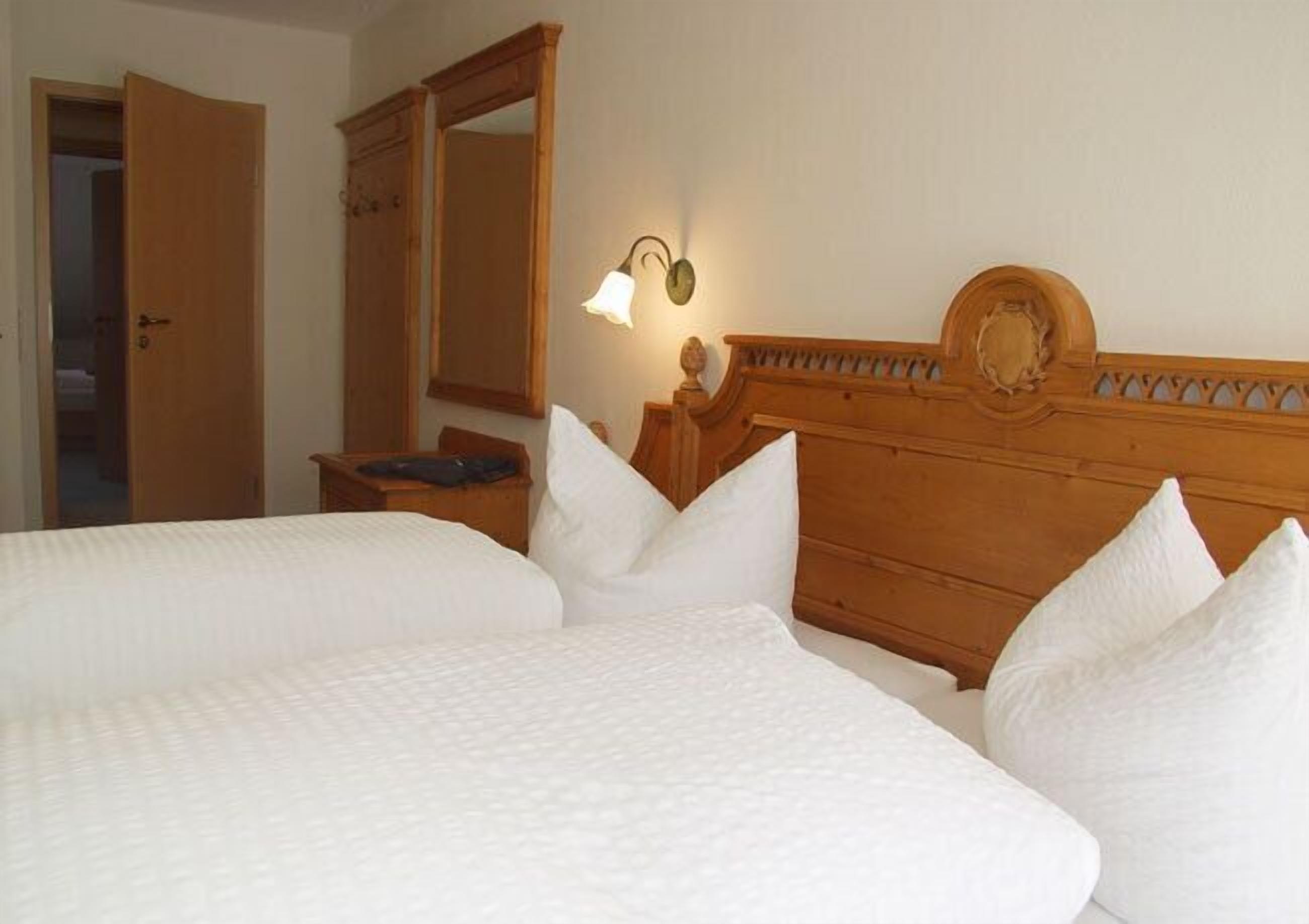 double room | premium bedding, down duvets, individually decorated, blackout curtains
