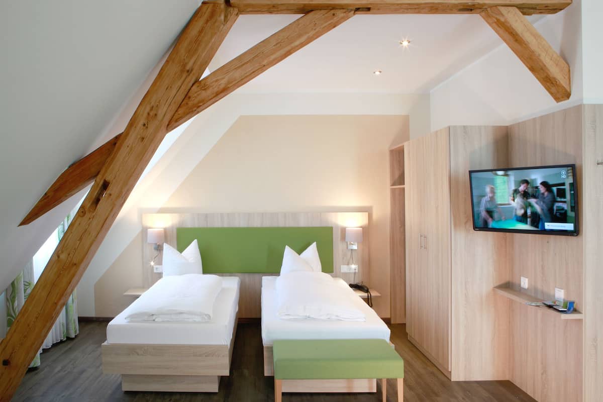 Studio | Luxe beddengoed, donzen dekbedden, individueel gedecoreerd
