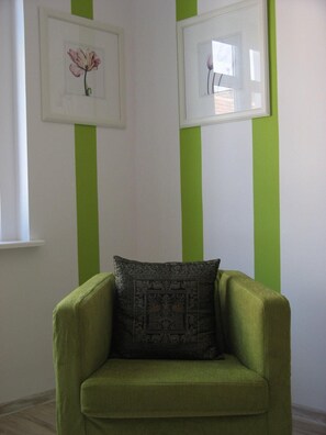 TV - ArtRooms (Poznan)