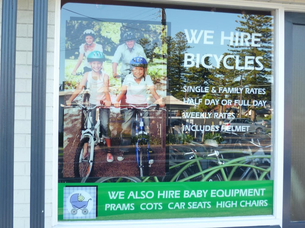 NORFOLK MOTOR INN by null