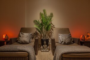 Sauna, baño turco, tratamientos corporales, aromaterapia 