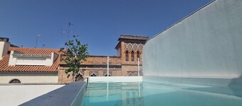 Hotel y Apartamentos Doña Lola