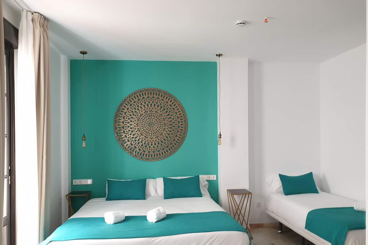 Superior-Apartment | 1 Schlafzimmer, hochwertige Bettwaren, Daunenbettdecken