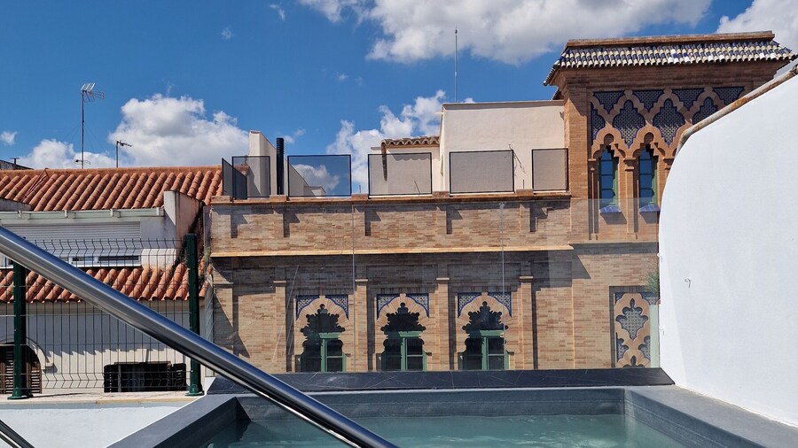 Hotel y Apartamentos Doña Lola