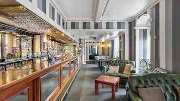 Bar (på overnatningsstedet)