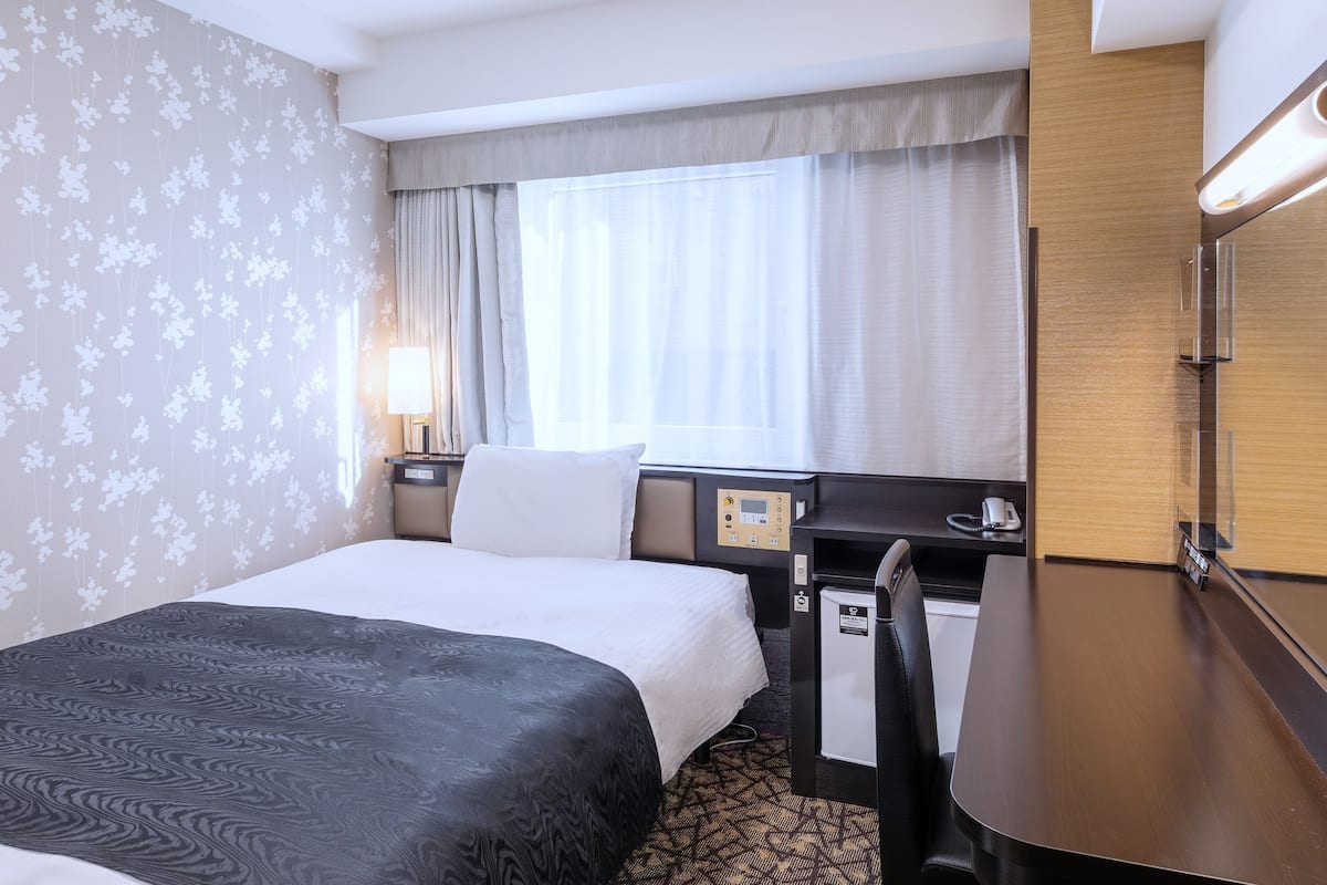 羽絨被、書桌、遮光布/窗簾、免費無線上網