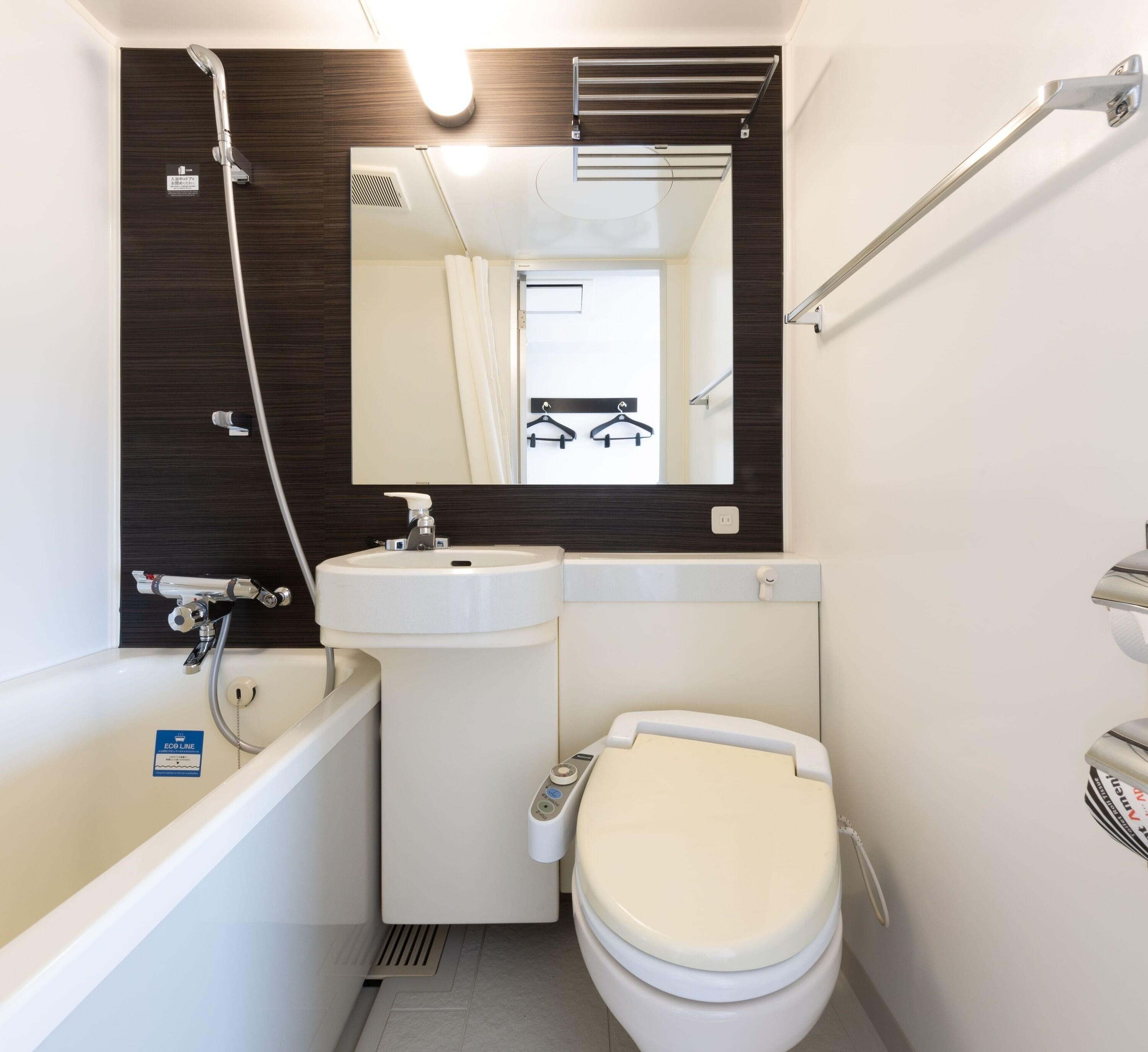 combined shower/bathtub, free toiletries, hair dryer, bathrobes