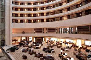 Lobby - The Lakeview, Tianjin Marriott Executive Apartments (Tianjin)