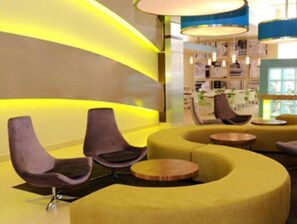 커플 트리트먼트룸, 전신 트리트먼트, 아로마테라피, 바디 랩, 바디 스크럽, 디톡스 랩