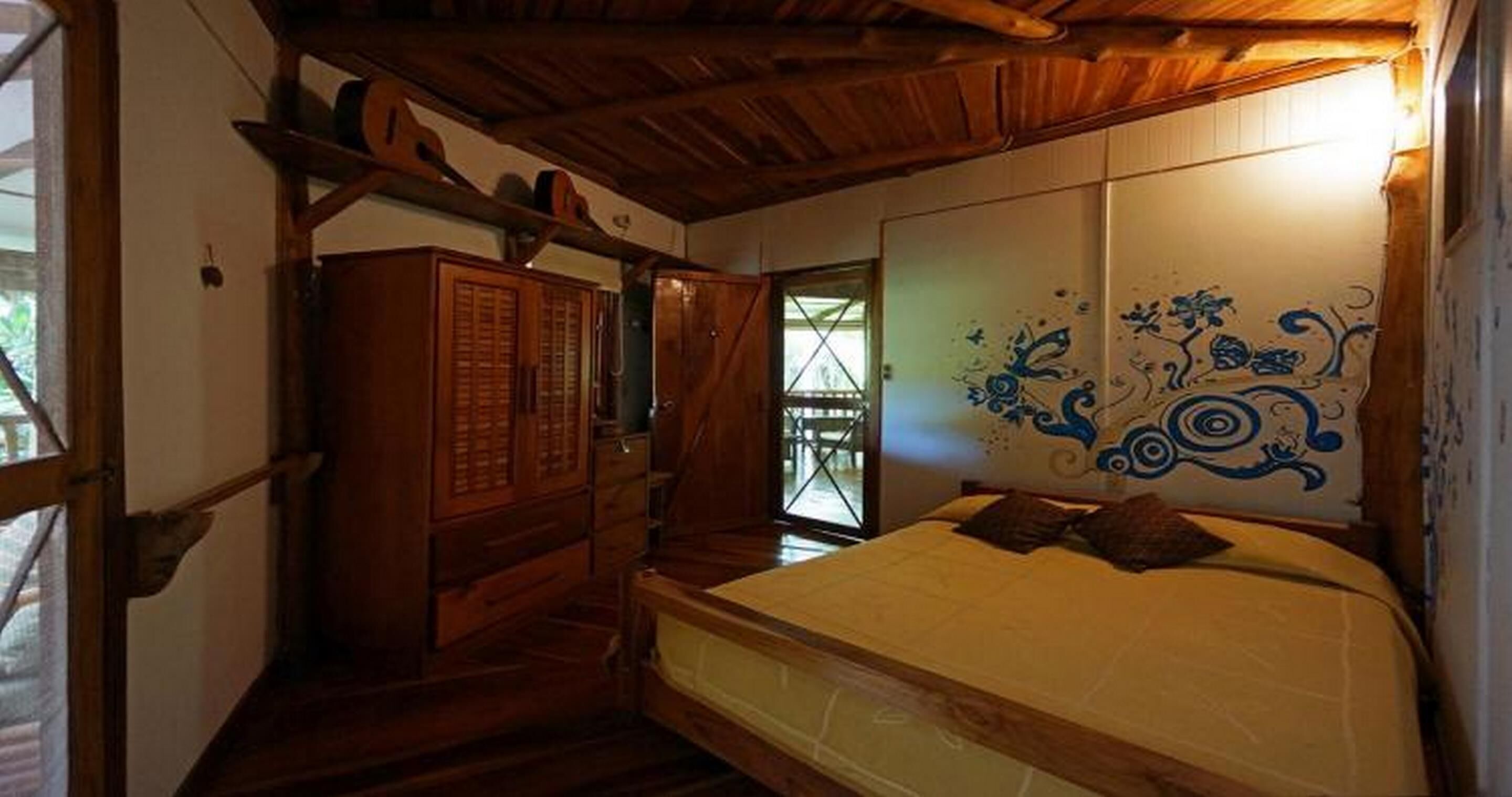 Camas Select Comfort, cofres nos quartos, individualmente mobiliados