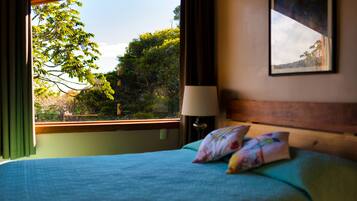 Standard Room, 1 Queen Bed, Mountain View, Tower | Mountain view