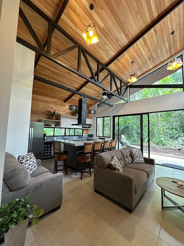 Family Villa, 2 Bedrooms, Non Smoking, Garden View | Premium bedding, down comforters, Tempur-Pedic beds, in-room safe - Cala Lodge (Monteverde)