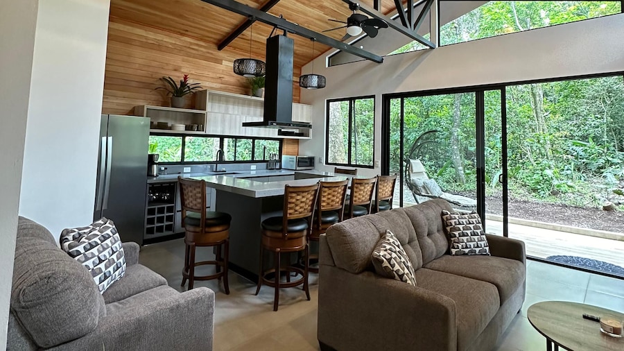 Cala Lodge