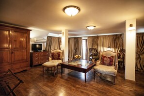 Suite, plusieurs lits, cuisine