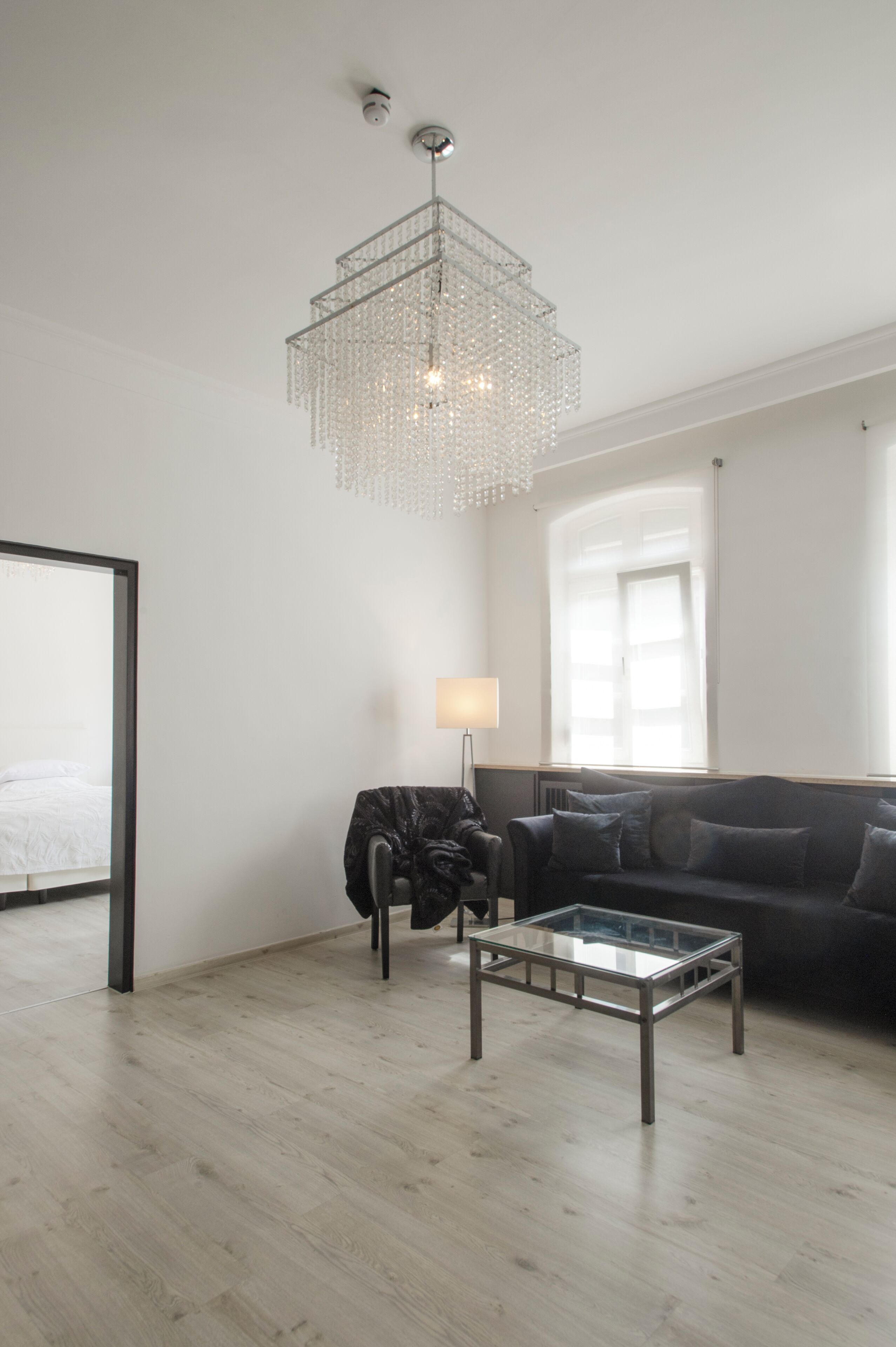 deluxe suite, 2 bedrooms, non smoking, bathtub | living area | 35-inch flat-screen tv with satellite channels, offices