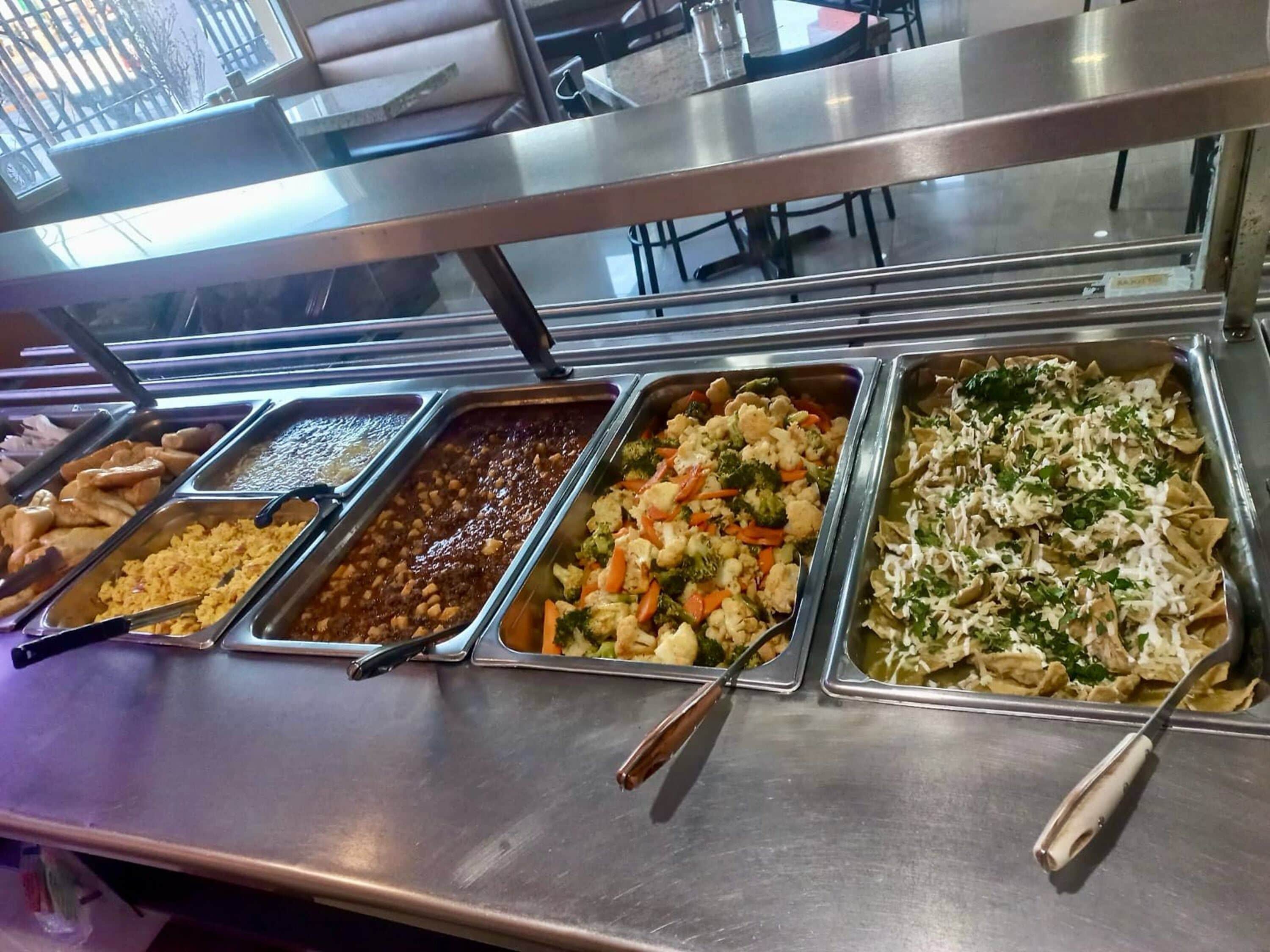 free daily full breakfast