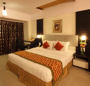 Premium bedding, Select Comfort beds, in-room safe