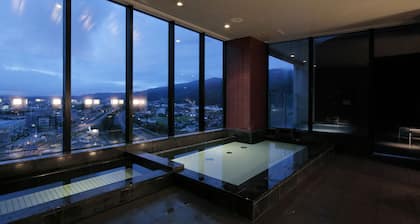 Candeo Hotels Chino