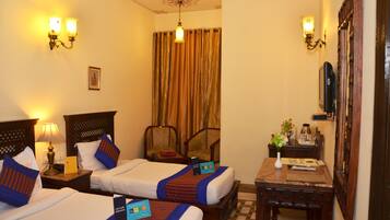 Room | Pemandangan dari bilik
