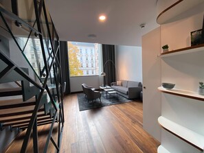 Superior Suite, 1 Queen Bed with Sofa bed | Hypo-allergenic bedding, in-room safe, individually decorated