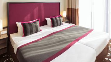 Standaard tweepersoonskamer | Hypoallergeen beddengoed, een kluis op de kamer, individueel gedecoreerd