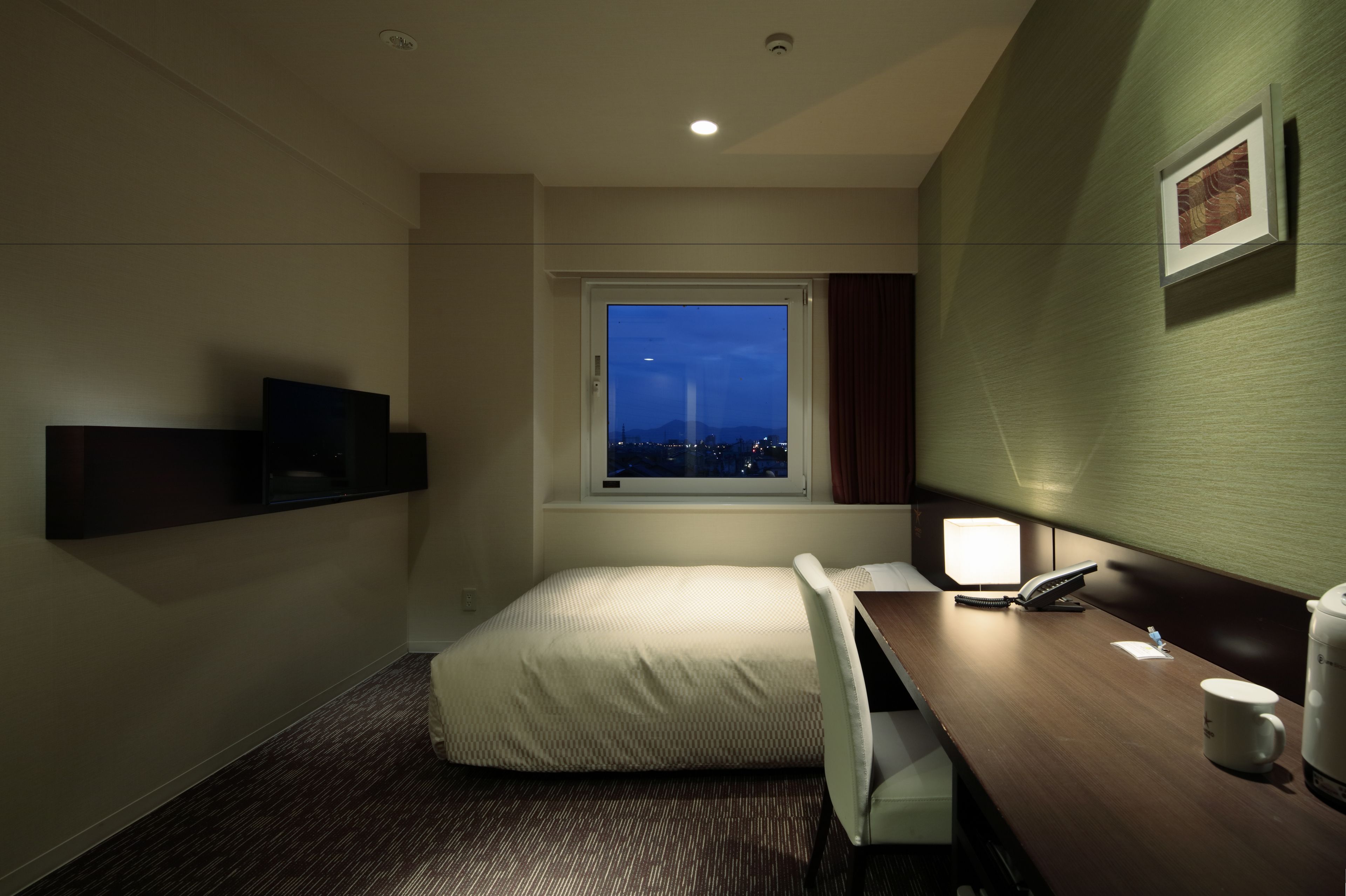 客房, 僅限男士, 非吸煙房 (No Bath, Only Toilet) | 高級寢具、書桌、隔音、免費 Wi-Fi