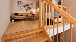 Duplex, 2 Bedrooms | 1 bedroom, hypo-allergenic bedding available, in-room safe, desk - LiV'iN Residence by Flemings Wien (Vienna)